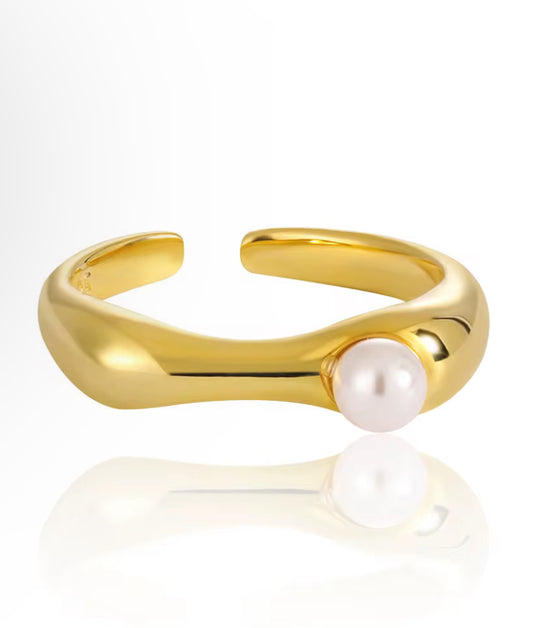 Pearla Ring