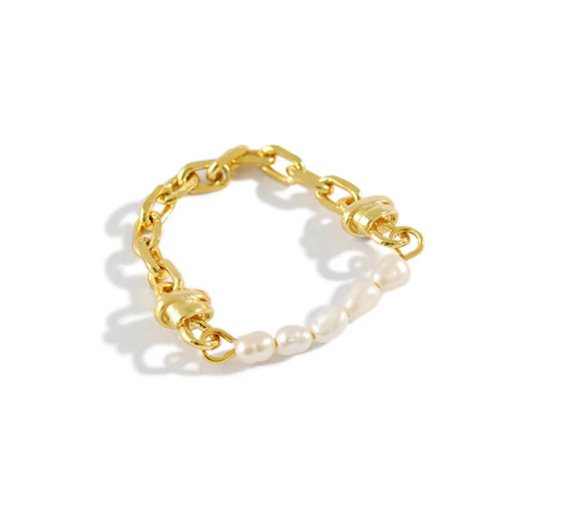 Pearl Link Ring